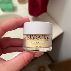 Kiara sky dip powder
